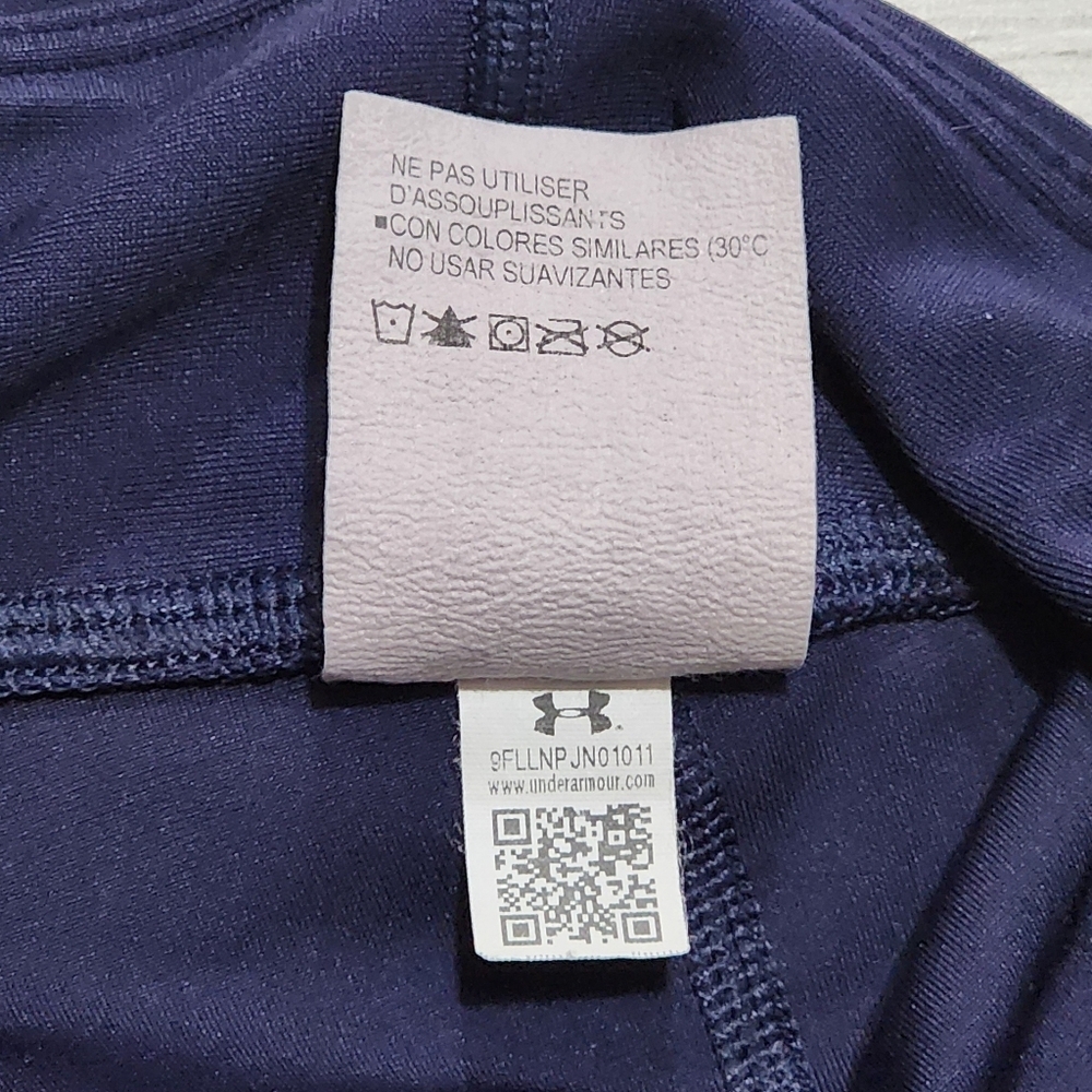 Under Armour Navy Women's Volleyball Shorts Size L - Picture 9 of 11
